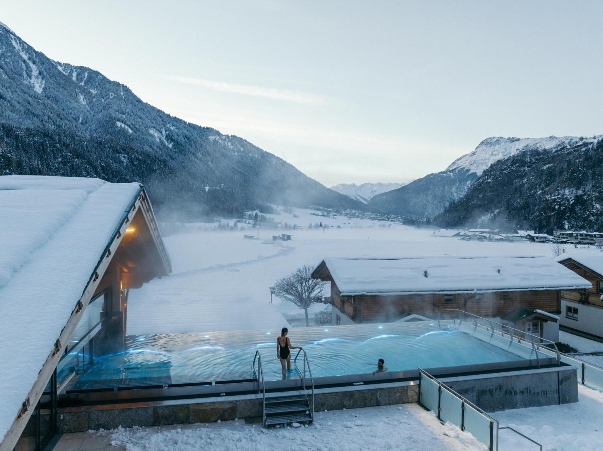 Feelfree Nature Resort Oetz Buitenkant foto